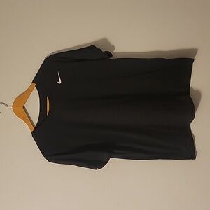 Nike Dri-Fit T-Shirt (Black) Size XL